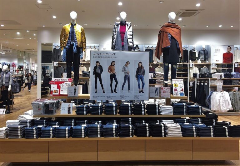 【品牌行銷】穩坐快時尚品牌聲量寶座!解析 Uniqlo 的在地行銷策略